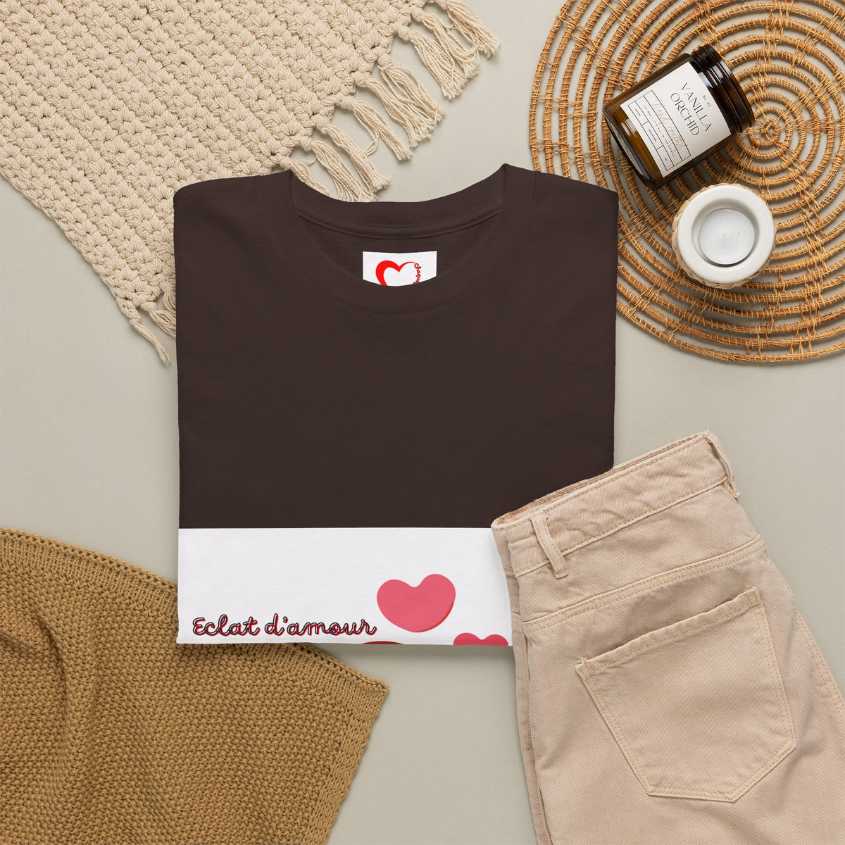 Heart Hug Tee — Cute "collet d'amour" Couple Hearts Valentine's T‑Shirt