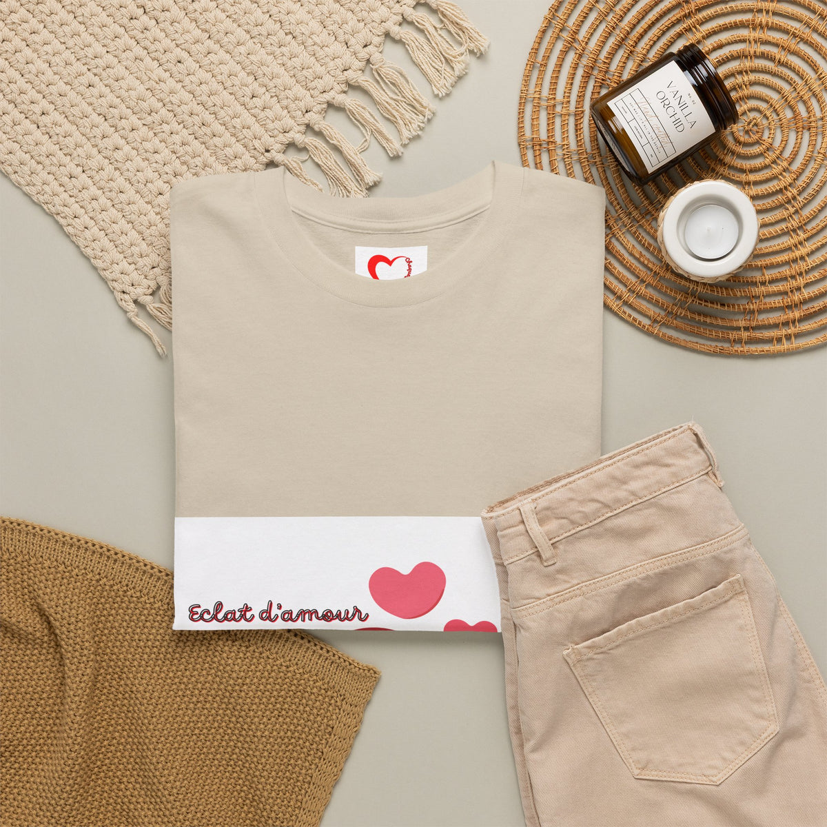 Heart Hug Tee — Cute "collet d'amour" Couple Hearts Valentine's T‑Shirt