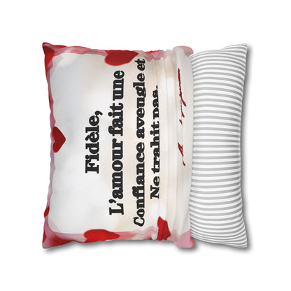 Housse carré  de décoration AMOUR
